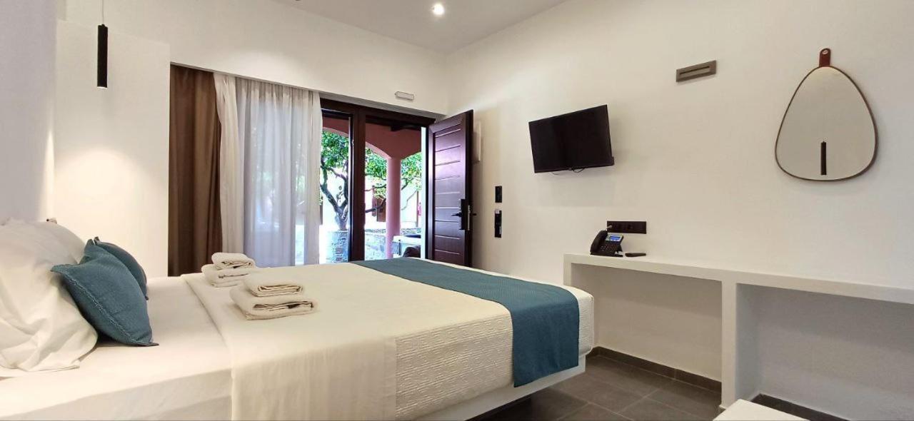 Rigas Hotel Skopelos Екстер'єр фото